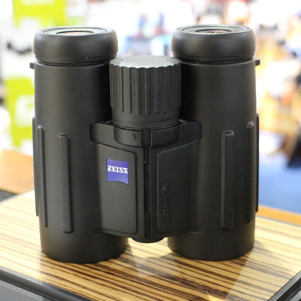 Used Carl Zeiss 8x32 Victory FL T* Binoculars Used Optics Used Harrison Cameras